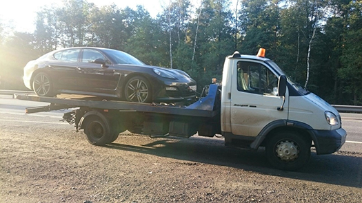 Эвакуация Porsche Panamera